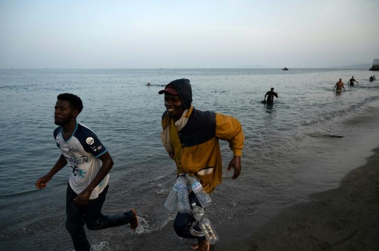 Après l'afflux migratoire à Ceuta, mesures sécuritaires en France et Italie
