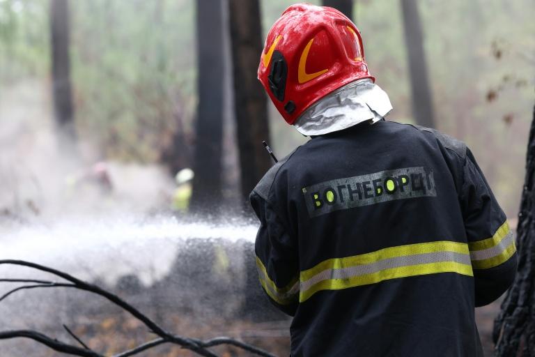 Canicules, sécheresse, incendies: un plan "global" pour ne laisser aucun agriculteur "seul"