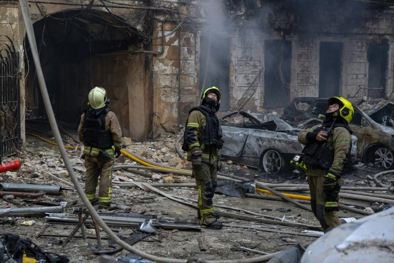 Des échanges de frappes font cinq morts en Ukraine et en Russie