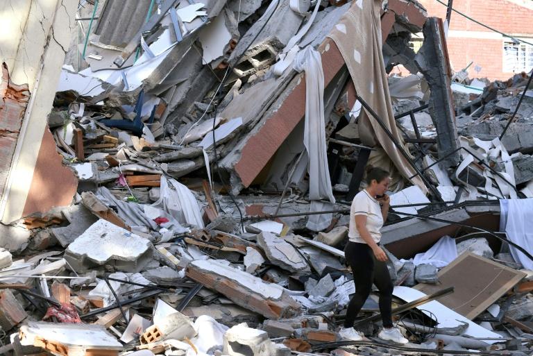 La Colombie à la recherche de survivants après un séisme ayant fait 111 morts