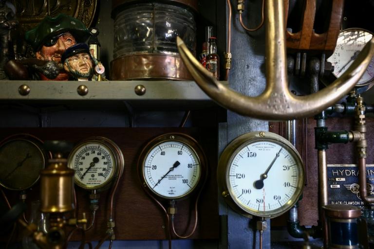 Royaume-Uni: loin de la remise à outils, des abris de jardin convertis en "petits paradis"