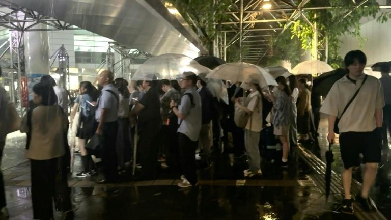 Japon: cinq morts lors de pluies "sans précédent" près de Tokyo