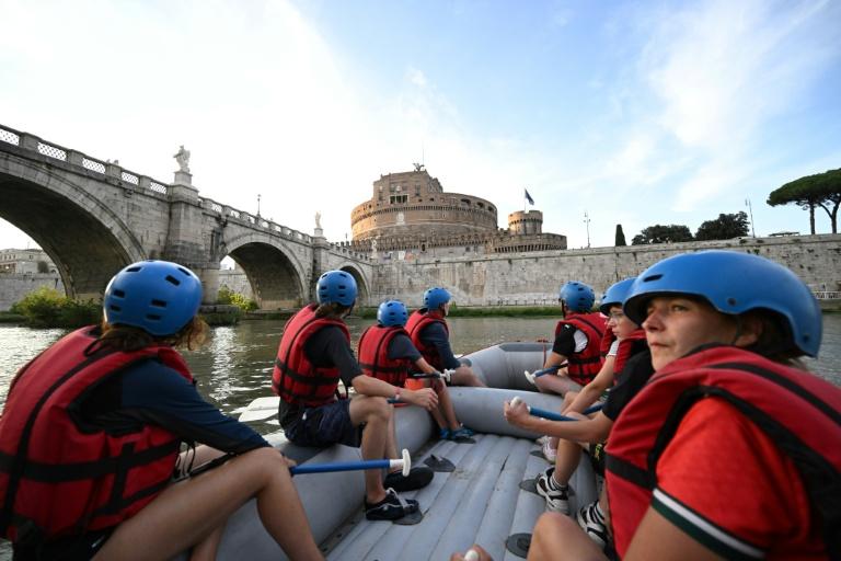 À Rome, le rafting sur le Tibre pour fuir la chaleur