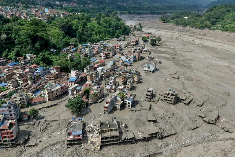 Au moins 180 morts et plus de 1.300 disparus après la crue dévastatrice au Népal et au Tibet