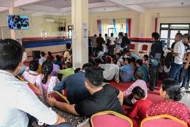 Népal: à Bharatpur, la douloureuse et improbable identification des victimes des crues