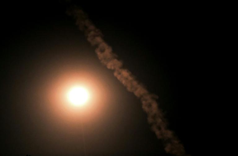 Ukraine: au moins 12 morts dans des frappes russes sur Kiev et sa région