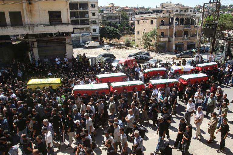 Dans le sud du Liban, le village de Kfar Remmane enterre ses morts