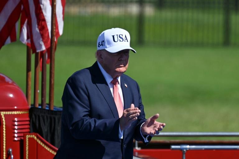 Le conflit entre Washington et Ottawa s'envenime: Trump interdit des produits canadiens