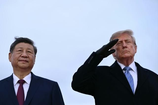 Xi reçu par un Trump aux petits soins