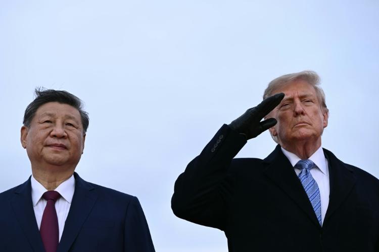 Xi reçu par un Trump aux petits soins
