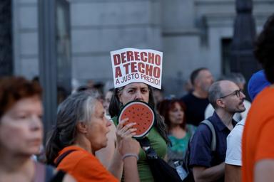 Droit au logement: des manifestants campent dans le centre de Madrid