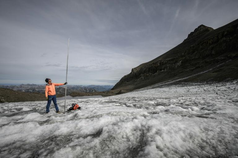 La fonte des glaciers s'accélère, nouvelle année "catastrophique" en Suisse