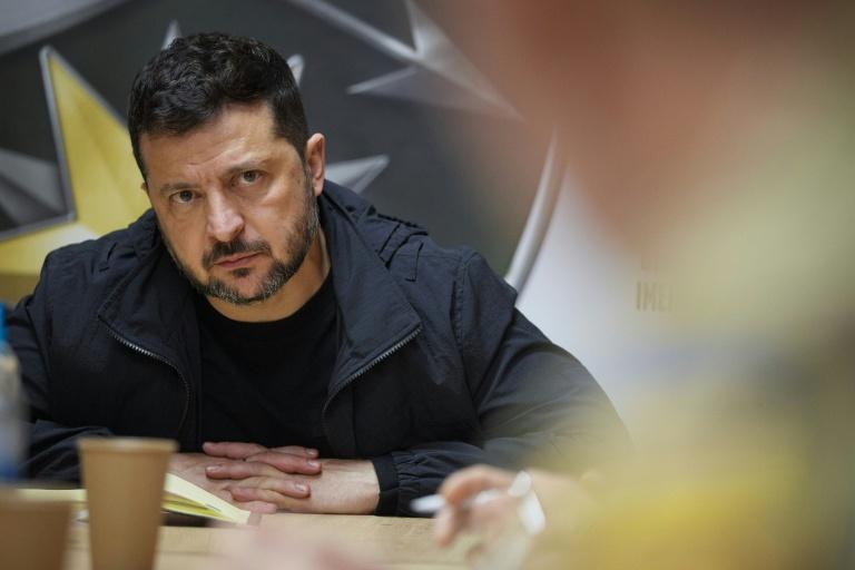 Ukraine : Moscou cible massivement l'énergie, Kiev de nouveau endeuillé