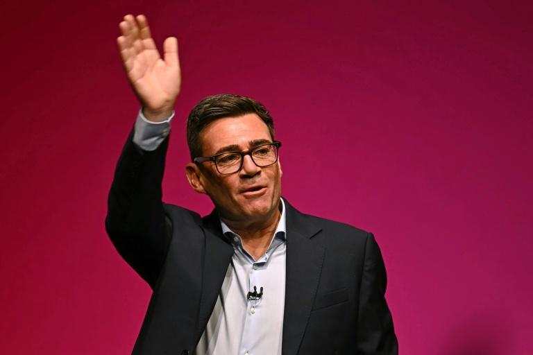 Andy Burnham rouvre le débat risqué sur un retour du Royaume-Uni dans l'UE