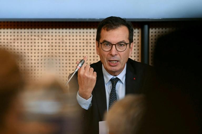 Le gouvernement lève le voile sur son budget 2027, sous la pression des marchés