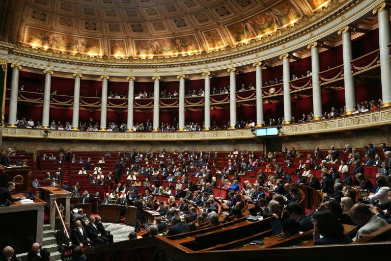 L'Assemblée ouvre le dossier budget, dans un climat économique et social pesant