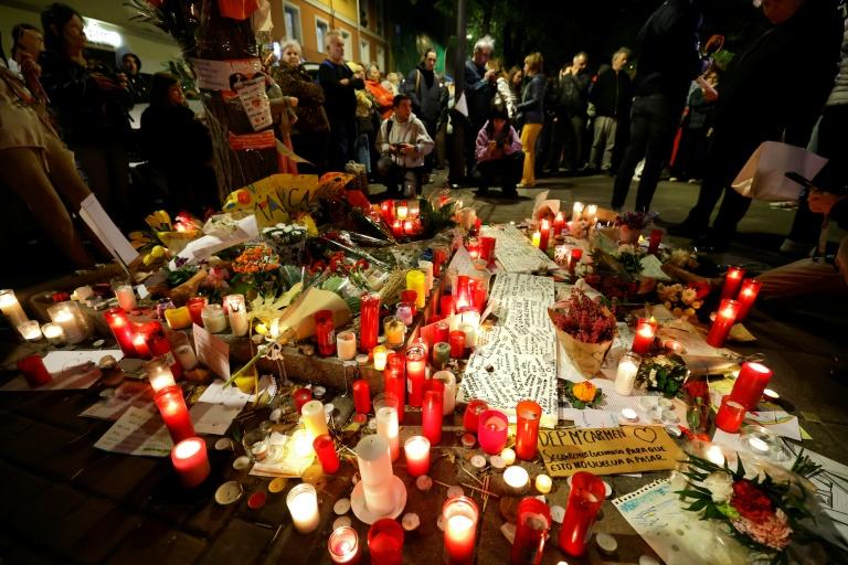 "Merci pour tout" : à Madrid, l'hommage à Maricarmen, devenue symbole de la crise du logement
