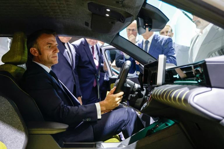 Inauguré par Macron, un Mondial de l'Auto pour défendre l'industrie européenne