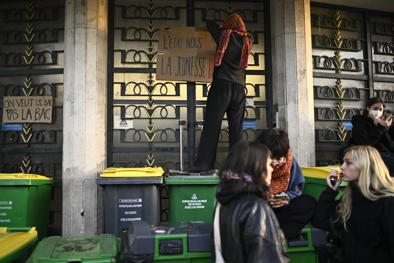 Toujours des blocages au lendemain de la cinquième journée de mobilisation lycéenne