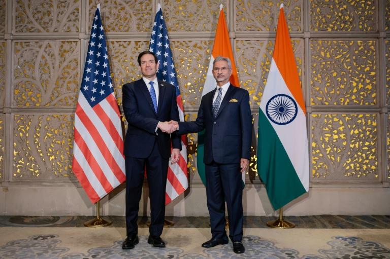 A Bombay, Rubio parle énergie, commerce et raffinage