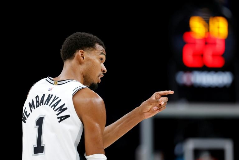 NBA : Wemby foudroyé par Oklahoma, les Sixers fâchent New York d'entrée