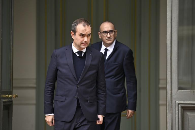 Macron serre la vis sur les manifestations avant un nouveau samedi de mobilisation