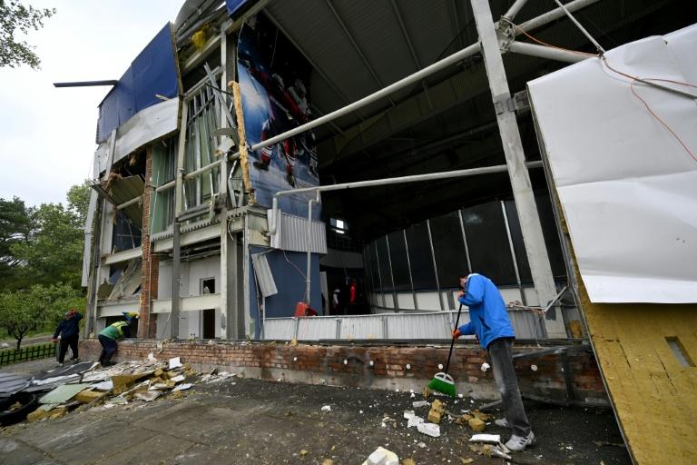 A Kiev, sauts et pirouettes sur glace en dépit des alertes aériennes