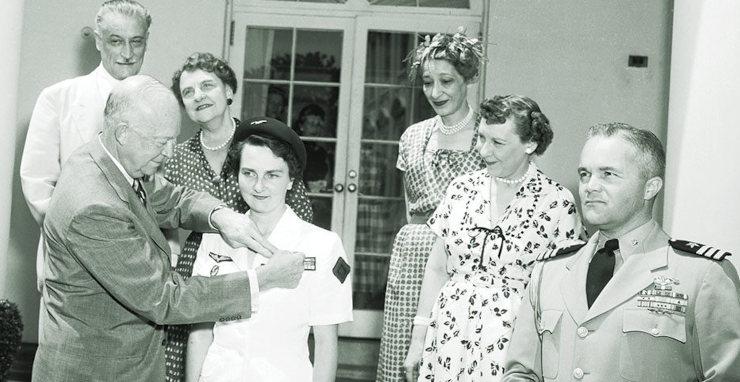 Geneviève de Galard : Grand Croix de la Légion d’honneur, en 2014