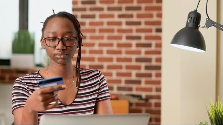 cartes bancaires pour mineurs gratuites,