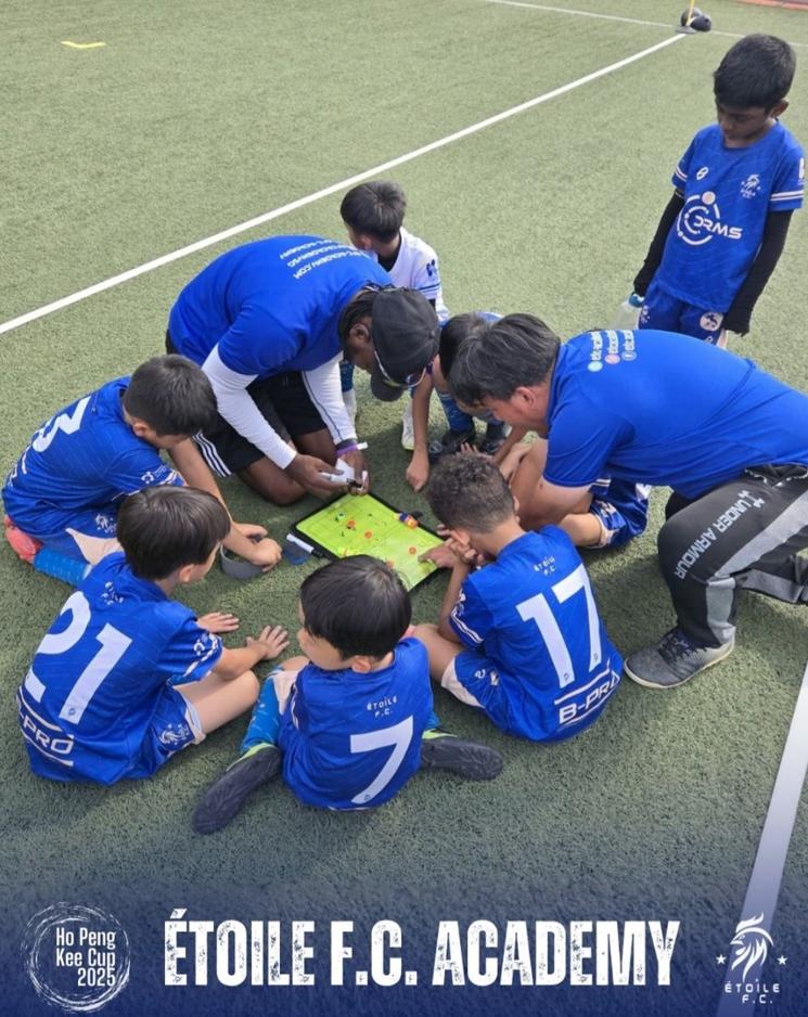 étoile fc academy singapour