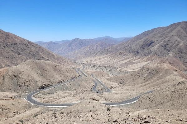 « Notre défi fou : la traversée de la cordillère des Andes à vélo ! »