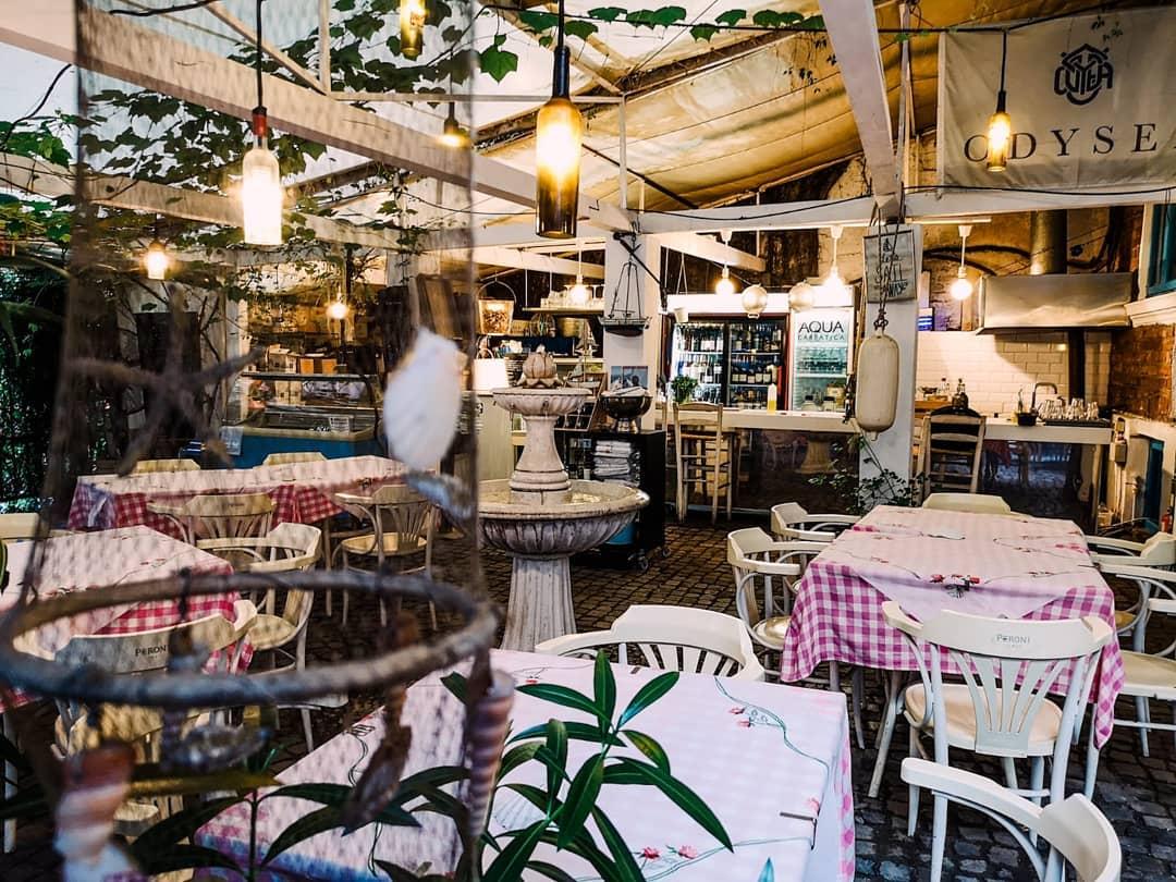 amada-restaurant-terrasse-restaurant-bucarest-poisson-fruits-de-mer