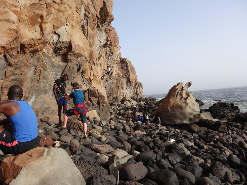 escalade les mamelles falaise lézards de dakar