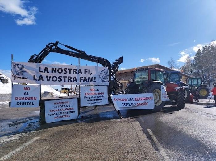 tracteurs à la frontière catalane