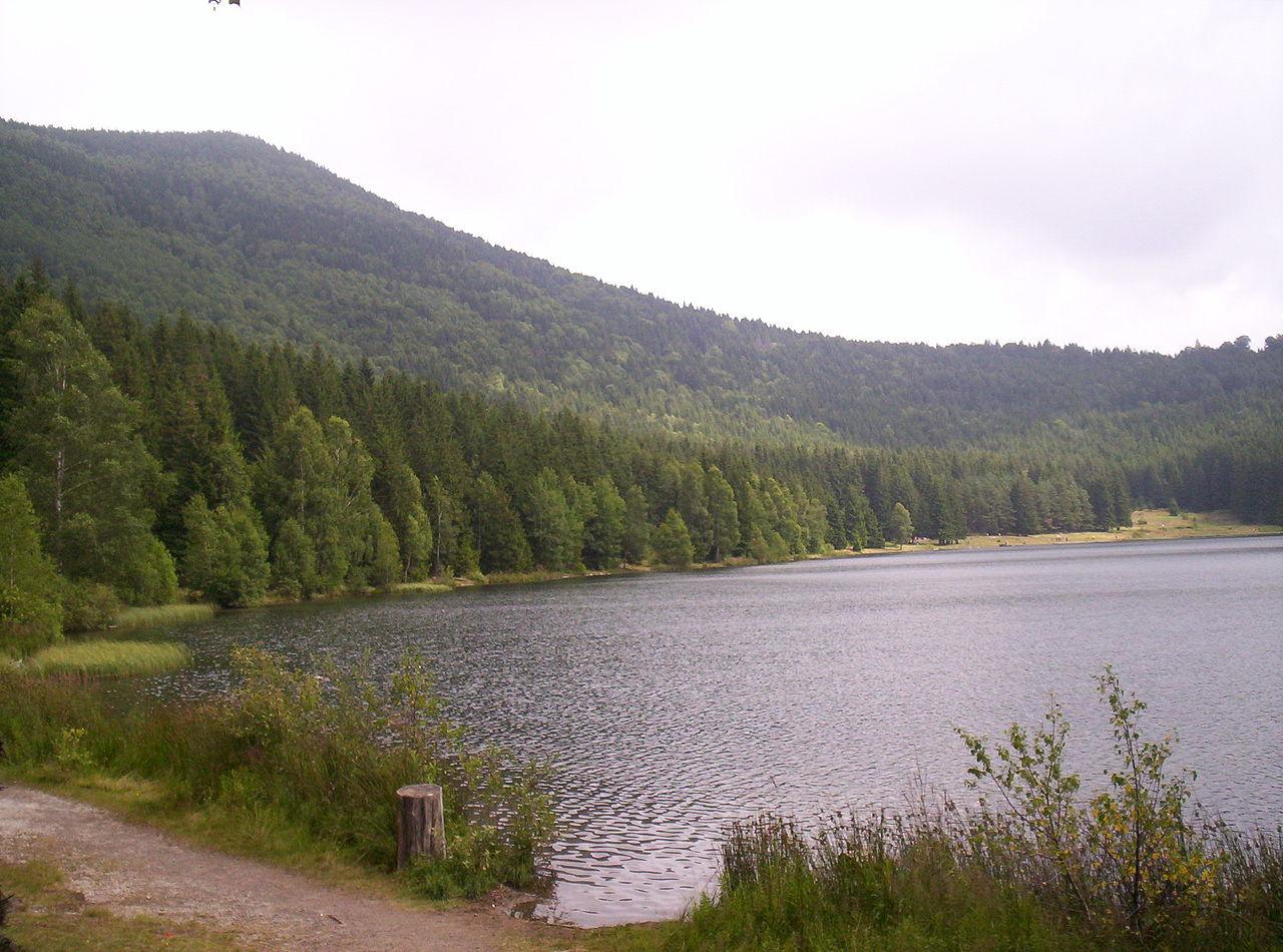 lac-sainte-anne-tourisme-randonnée-facile-roumanie