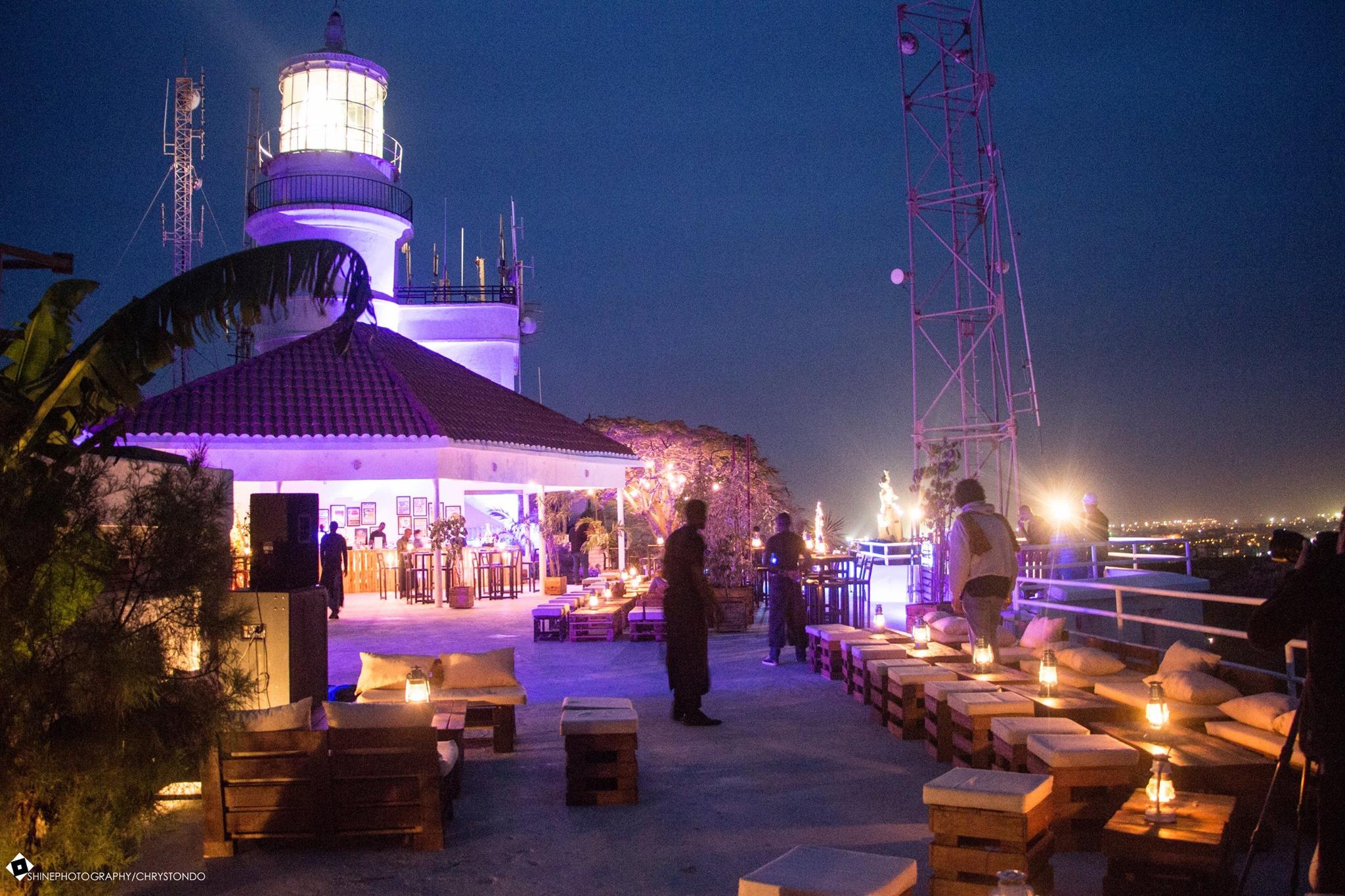 phare des mamelles dakar bar restaurant lounge music sortir