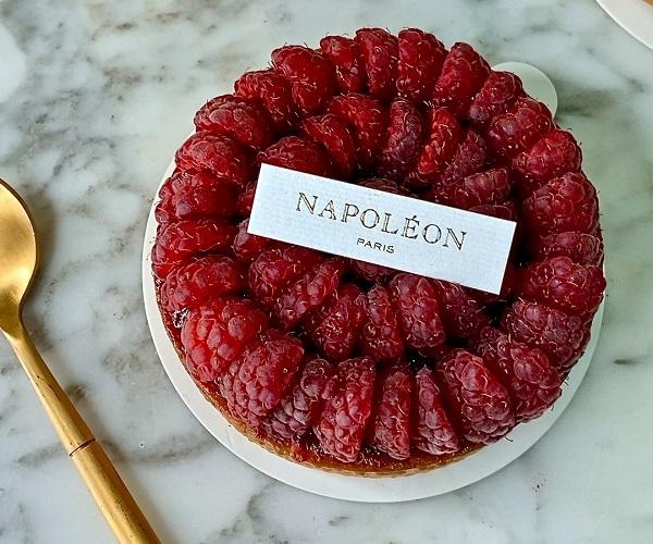 Une capsule de Paris à Lima : la pâtisserie Napoléon