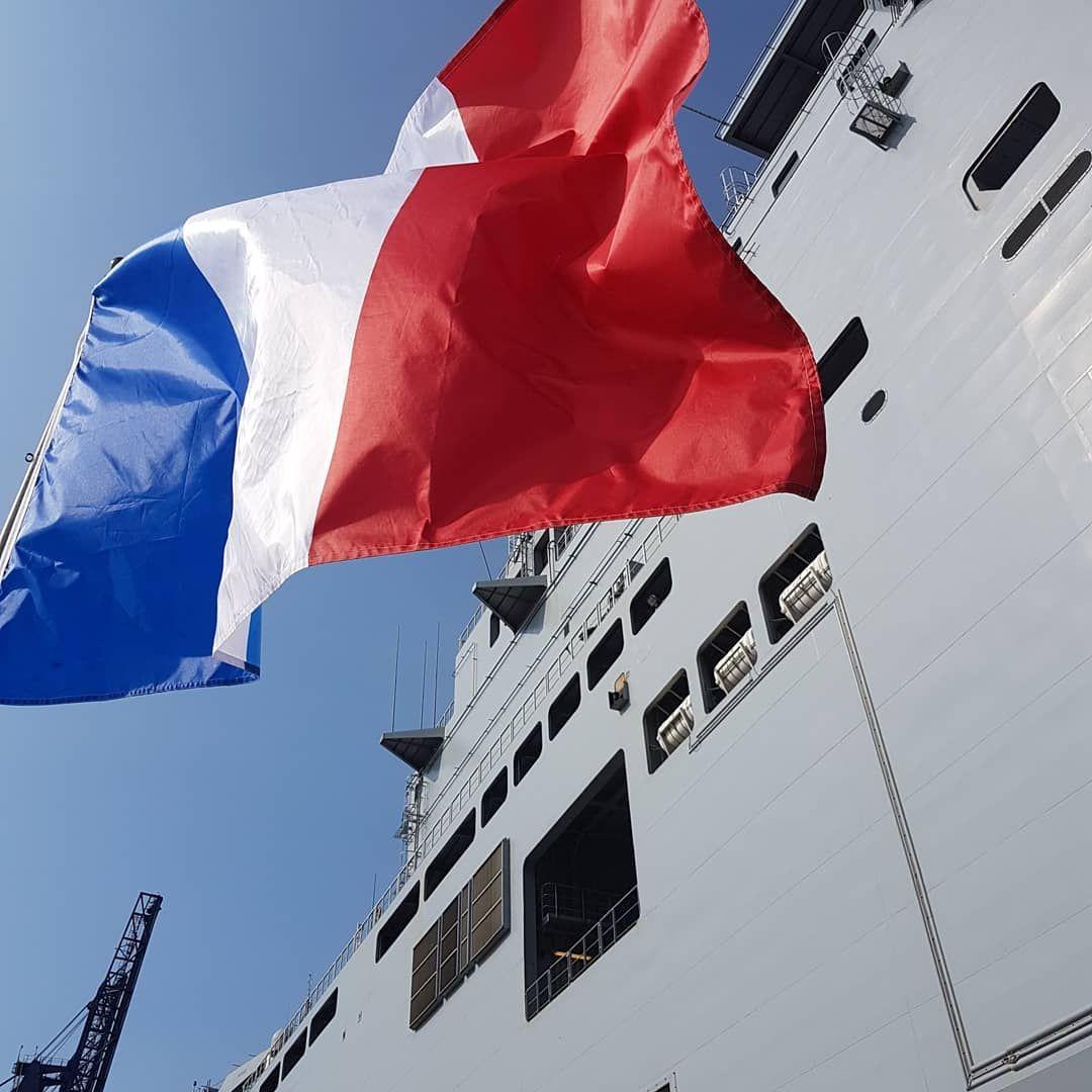 Jakarta/Dixmude/escale bateau militaire français/