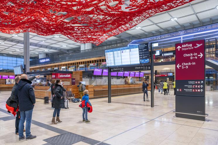 L'intérieur du terminal de l'aéroport BER de Berlin