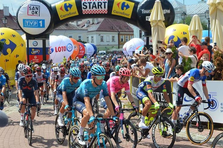 Départ de la troisième étape du Tour de Pologne 2021 (source : Silar)