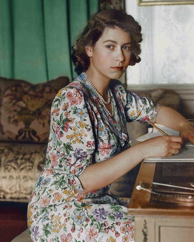 reine queen elizabeth anniversaire