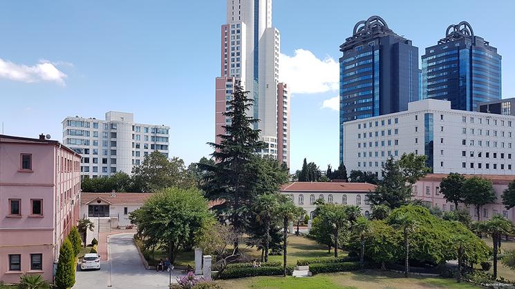 L'hôpital français La Paix Fransız Lape Hastanesi Şişli Istanbul