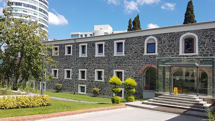 L'hôpital français La Paix Fransız Lape Hastanesi Şişli Istanbul