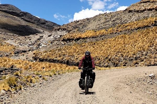 « Notre défi fou : la traversée de la cordillère des Andes à vélo ! »