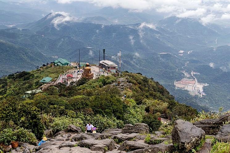 yen tu, un site au vietnam inscrit à l'unesco