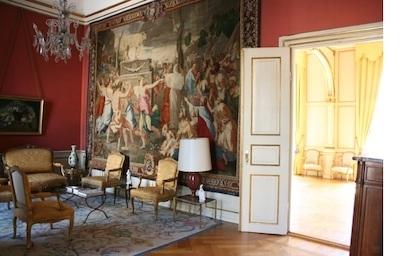 tapisserie adoration veau d'or Palais Thott Ambassade France Danemark