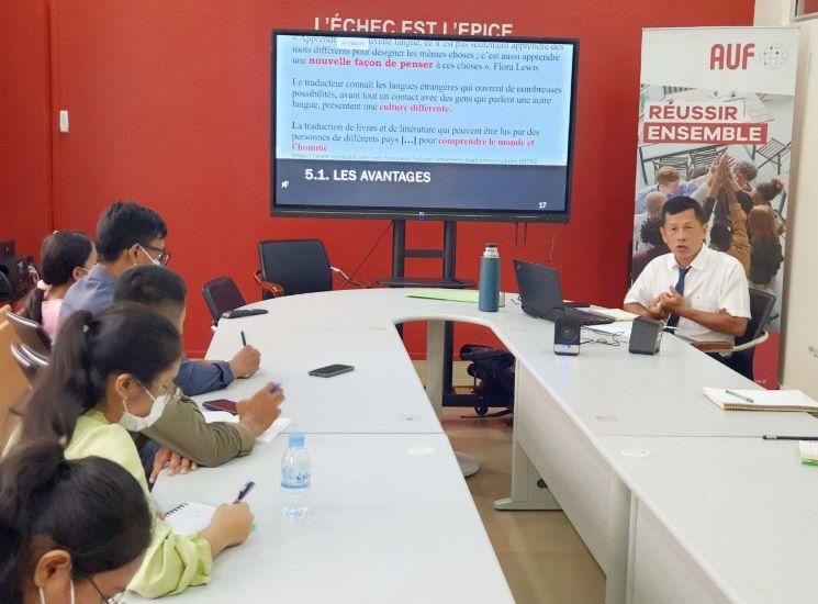 conférence AUF métier traducteur