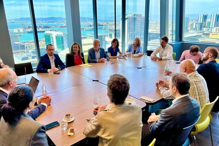 Amélia LAKRAFI au Cap, avec les entrepreneurs français