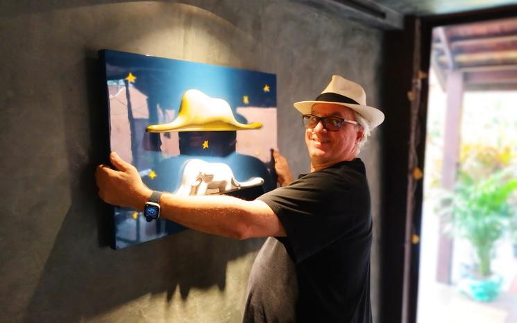 Arnaud Nazare-Aga, sculpteur et directeur de l'espace Envol a Bangkok