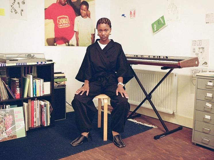 © Simnikiwe Buhlungu